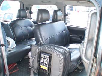 2003 Hyundai Starex Pics