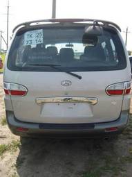 2003 Hyundai Starex Images