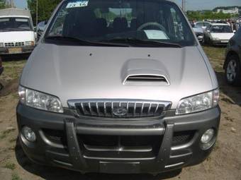 2003 Hyundai Starex Pictures