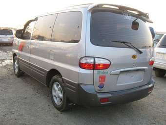 2004 Hyundai Starex Pictures