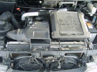 2004 Hyundai Starex Photos