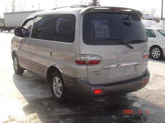 2004 Hyundai Starex Pics