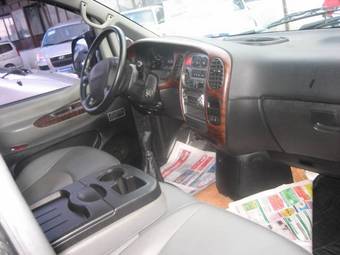 2004 Hyundai Starex Photos