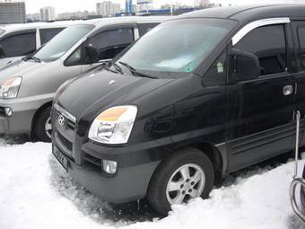 2004 Hyundai Starex Wallpapers