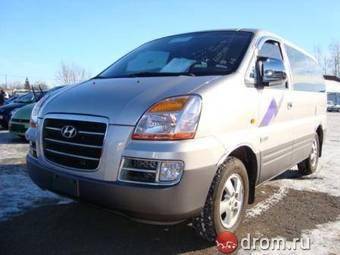 2004 Hyundai Starex