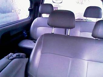 2004 Hyundai Starex Pictures