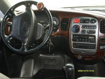 2004 Hyundai Starex Pictures