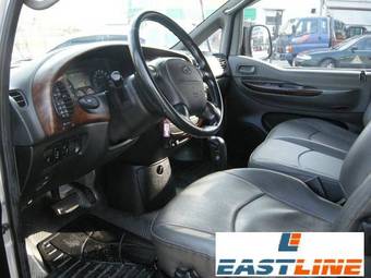 2004 Hyundai Starex Pictures