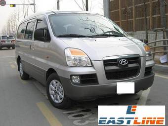 2004 Hyundai Starex Pictures