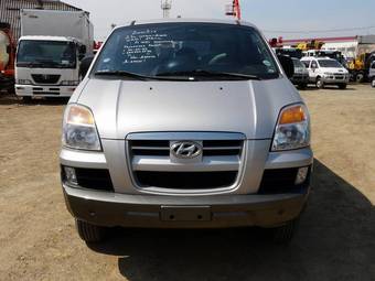 2004 Hyundai Starex Wallpapers
