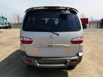 2004 Hyundai Starex Pics