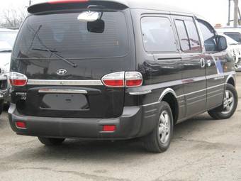 2004 Hyundai Starex Pictures