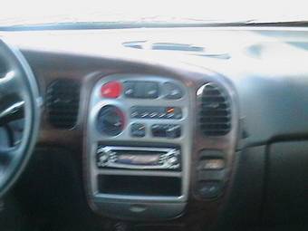 2004 Hyundai Starex Photos