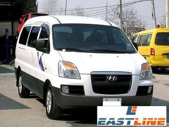 2004 Hyundai Starex Pictures