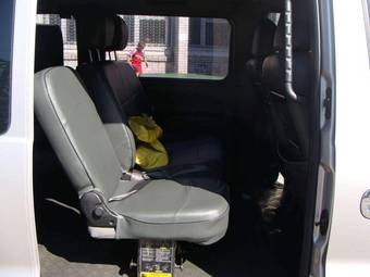 2004 Hyundai Starex Pics