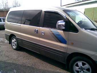 2005 Hyundai Starex Pictures