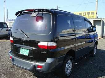 2005 Hyundai Starex Pictures