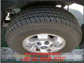 2005 Hyundai Starex Photos