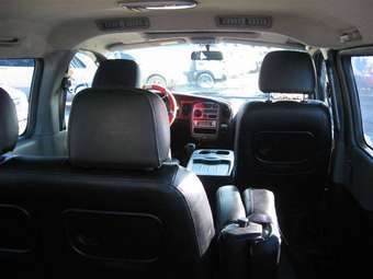2005 Hyundai Starex Photos