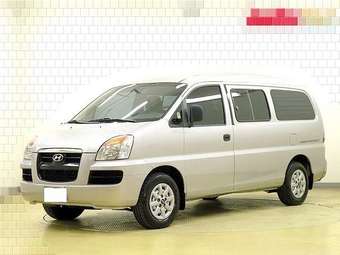 2005 Hyundai Starex Photos