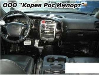2005 Hyundai Starex Images