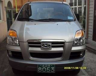 2005 Hyundai Starex Pictures
