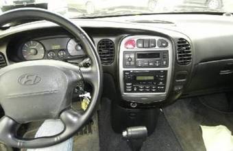 2005 Hyundai Starex Pictures