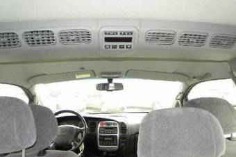 2005 Hyundai Starex Pictures
