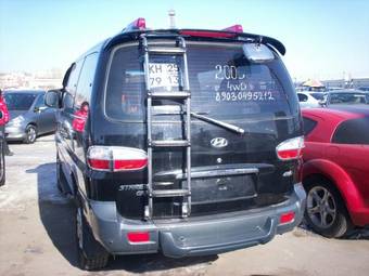 2005 Hyundai Starex Images