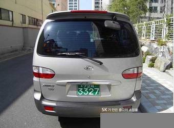 2005 Hyundai Starex Images