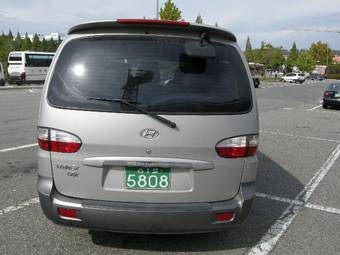 2005 Hyundai Starex Pictures