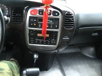 2005 Hyundai Starex Images