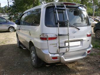 2005 Hyundai Starex Pictures