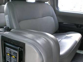 2005 Hyundai Starex Photos