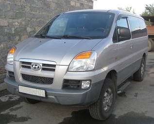 2005 Hyundai Starex