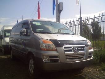 2005 Hyundai Starex Pictures