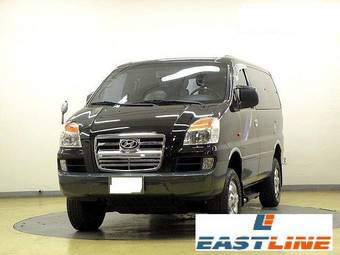 2005 Hyundai Starex Photos