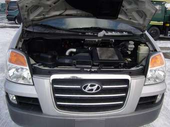 2006 Hyundai Starex Photos