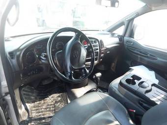 2006 Hyundai Starex Pictures