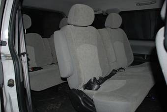 2006 Hyundai Starex Images