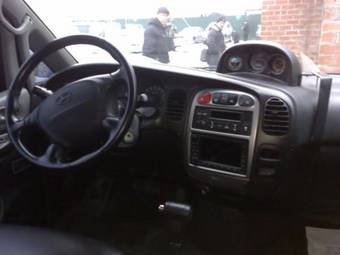 2006 Hyundai Starex Pictures
