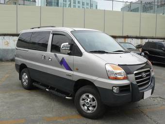 2006 Hyundai Starex Pictures