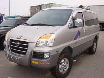 2006 Hyundai Starex Pictures
