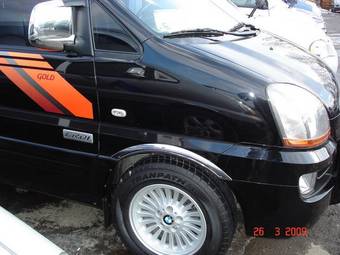 2006 Hyundai Starex Photos