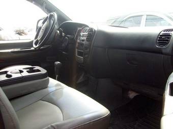 2006 Hyundai Starex Photos