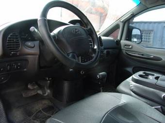 2006 Hyundai Starex Pictures