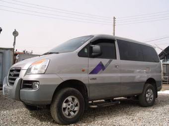 2006 Hyundai Starex Pictures