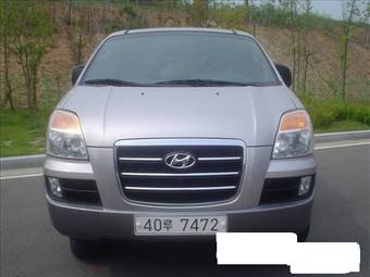 2006 Hyundai Starex Pictures