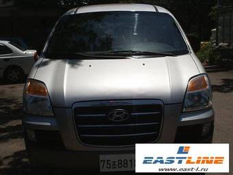 2006 Hyundai Starex Photos