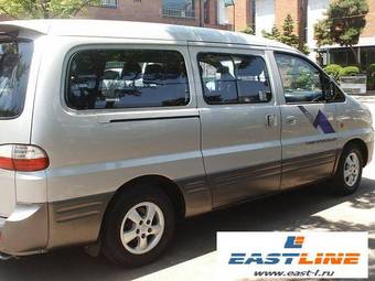 2006 Hyundai Starex Photos